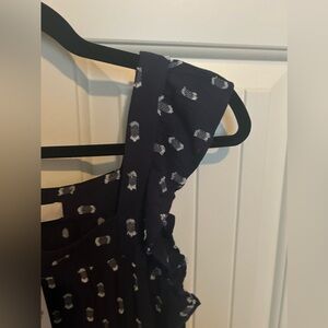 Clip Textured Ruffle Square Neck Top